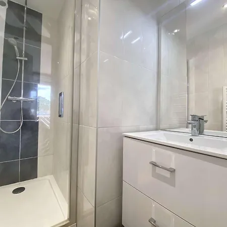 Lb002-046 2 Couchages - Centre *